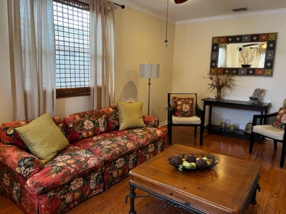 House Close To Downtown, Airport, Raymond James Stadium, And Many More Places Тампа Экстерьер фото