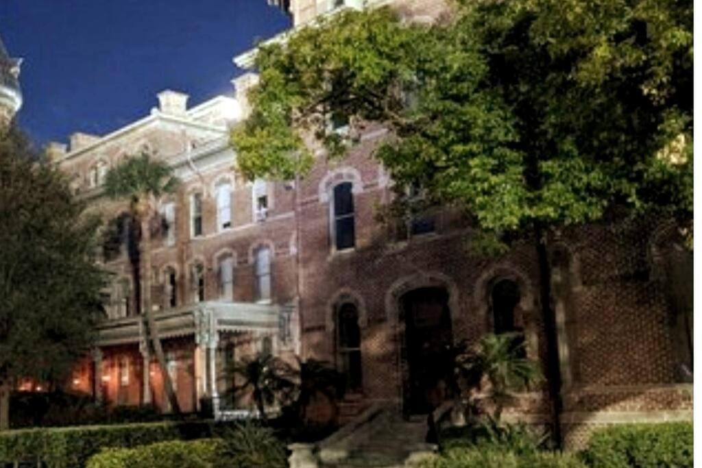 House Close To Downtown, Airport, Raymond James Stadium, And Many More Places Тампа Экстерьер фото